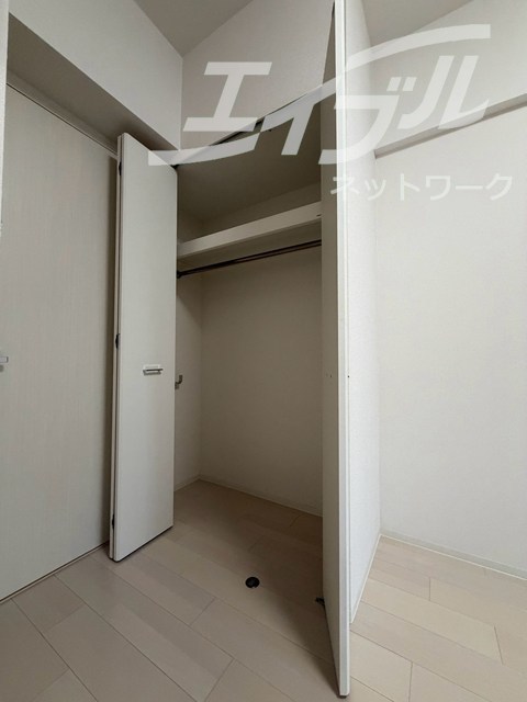 セレニテ新大阪カルムの内装写真