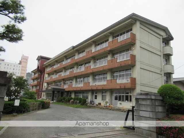 小学校　桜城小学校（小学校）まで713m