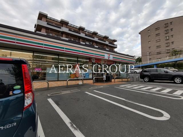 コンビニ　セブン-イレブン 横浜市ヶ尾東店（コンビニ）まで357m