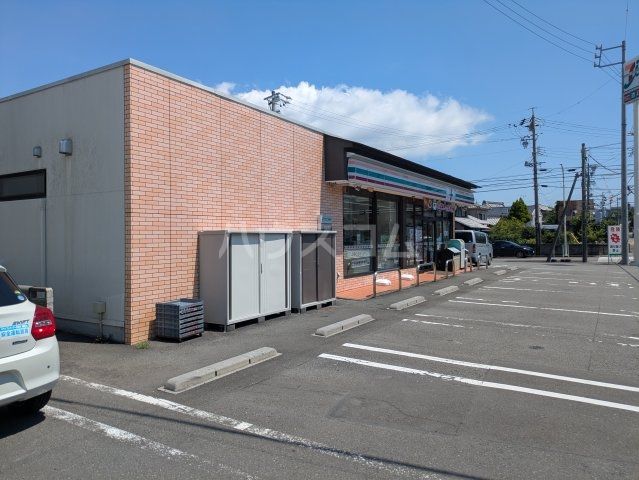 コンビニ　セブンイレブン静岡聖一色店（コンビニ）まで445m