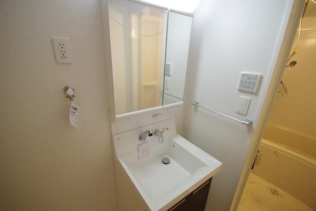 洗面設備　★洗面台もオシャレで掃除もしやすい仕様★