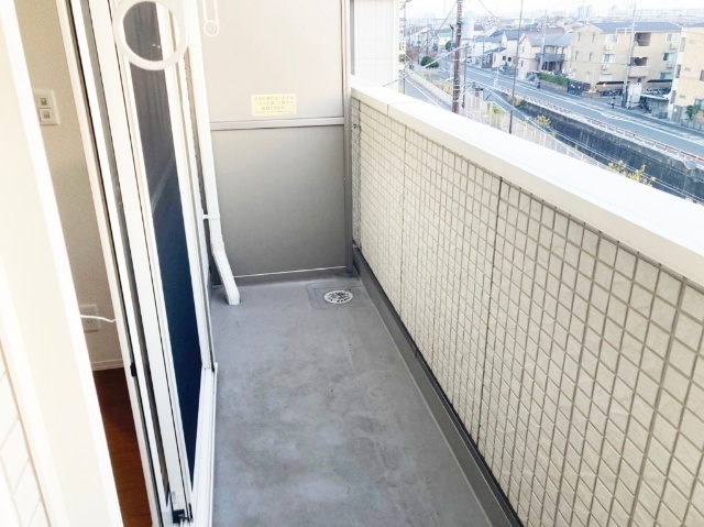 バルコニー　同物件別部屋