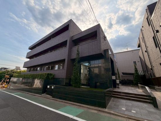 建物外観　■建物構造：RC■総戸数：15戸