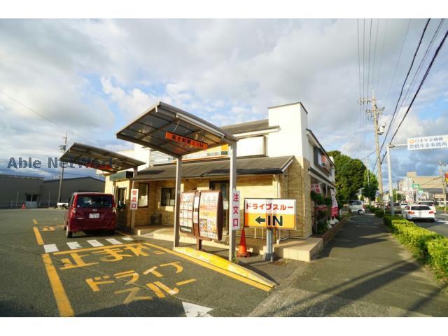 飲食店　吉野家23号線花田町店（飲食店）まで250m