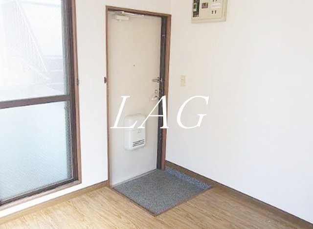 玄関　玄関です。