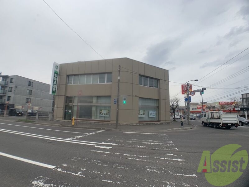 銀行　北海道銀行元町支店（銀行）まで356m