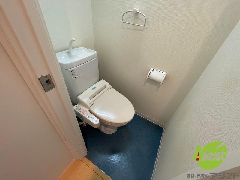 トイレ　トイレです。ウォシュレット付を探している方、おすすめです。