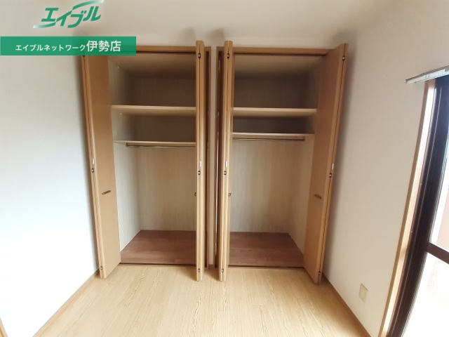 収納　同物件別部屋の写真