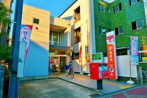 郵便局　住吉山之内郵便局（郵便局）まで693m
