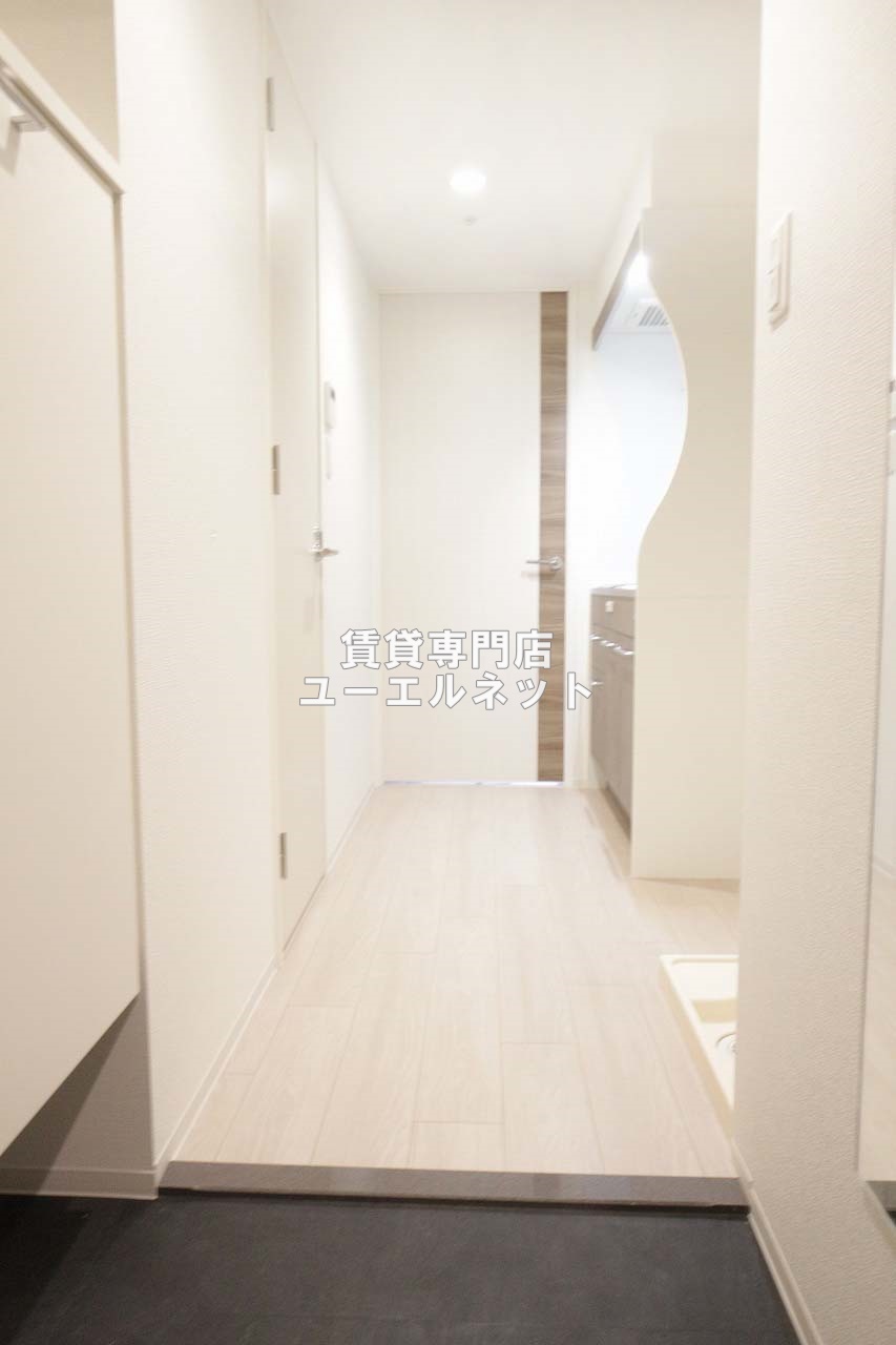 玄関　住まいの顔ともなる玄関