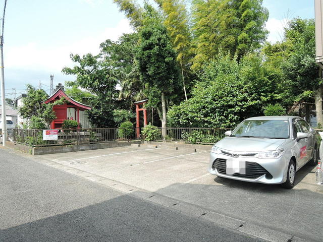駐車場　敷地内駐車場（要空き確認）