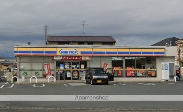 コンビニ　ミニストップ富士石坂店（コンビニ）まで1088m