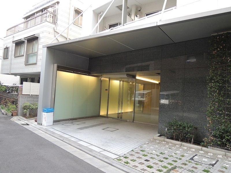 エントランス　★《見学予約受け付け中》設備充実のハイグレード賃貸マンション