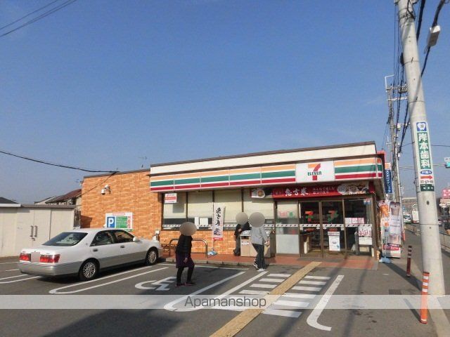 コンビニ　セブン－イレブン高槻城東町店（コンビニ）まで755m