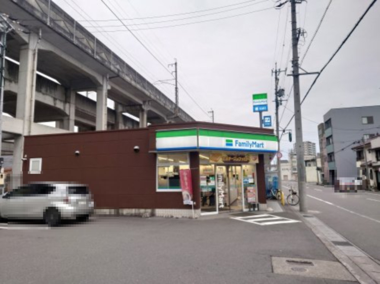 コンビニ　ファミリーマート　岐阜松鴻町店（コンビニ）まで541m