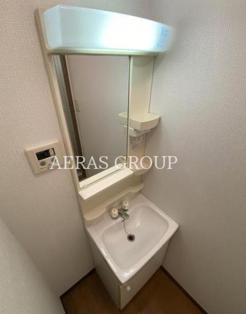 洗面設備　同仕様参考写真