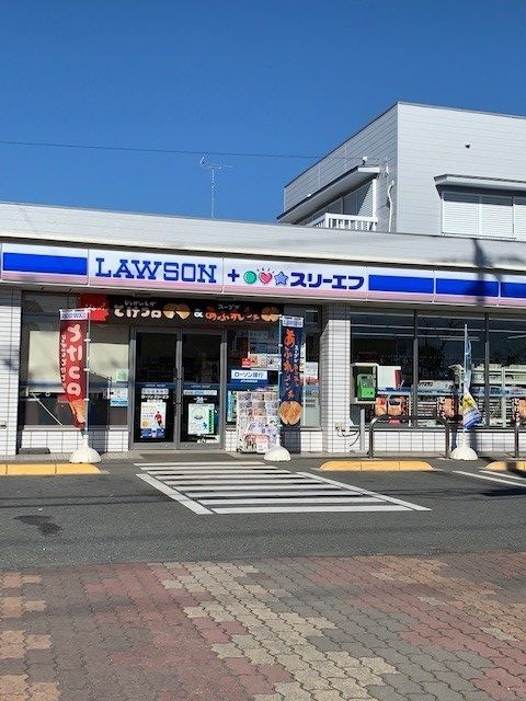 コンビニ　ローソン＋スリーエフ野辺店（コンビニ）まで500m