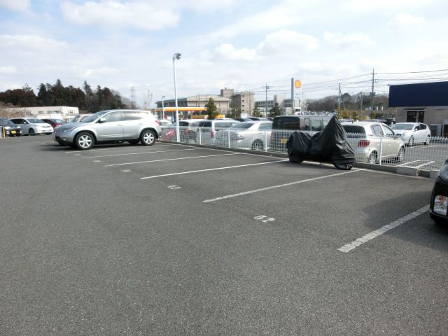 駐車場　敷地内の駐車場