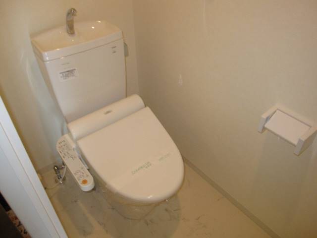 トイレ　ウォシュレット付トイレ