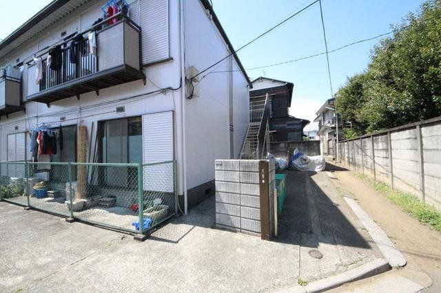 エントランス　庭