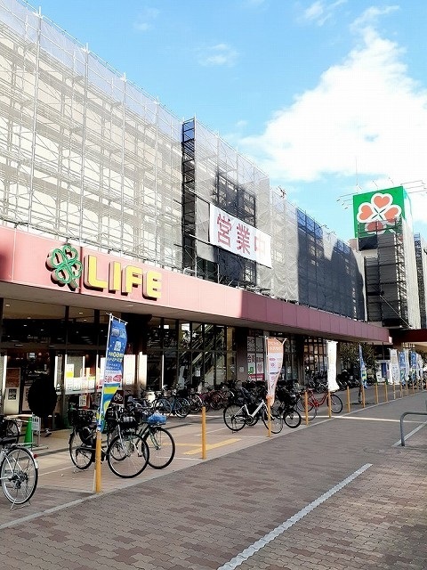 ショッピングセンター　ライフ長田店（ショッピングセンター）まで1800m