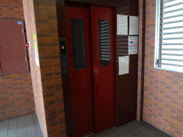 ロビー