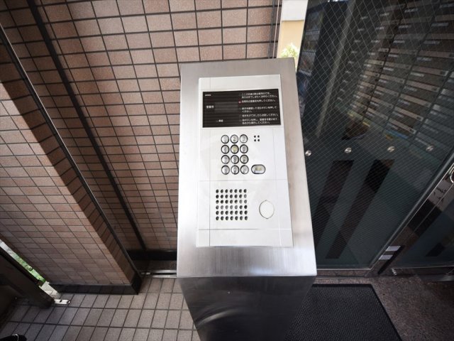 セキュリティ　∞中之島アンフィニ　オートロック