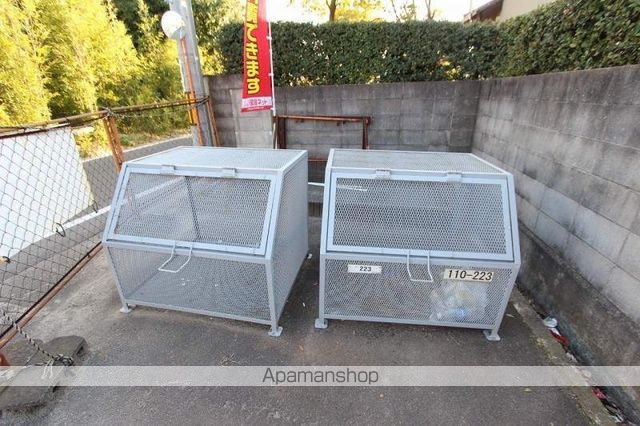 ＪＲ予讃線 端岡駅 徒歩14分 2階建 築31年の外観写真