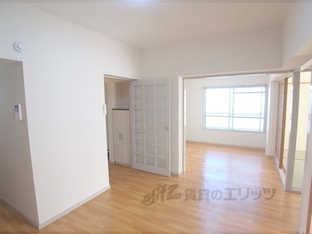 コーポ藤岡の居間写真