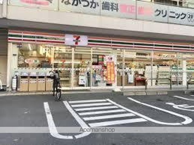 コンビニ　セブン－イレブン門真末広町店（コンビニ）まで723m