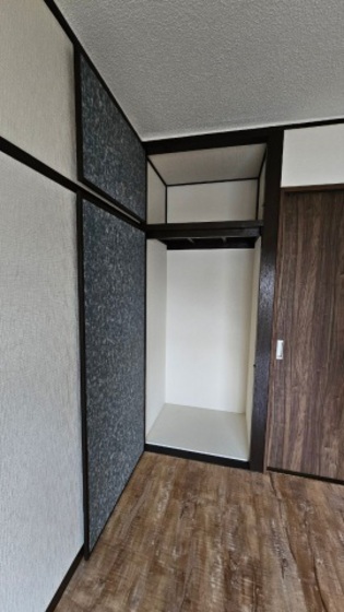 収納　※別部屋の写真です