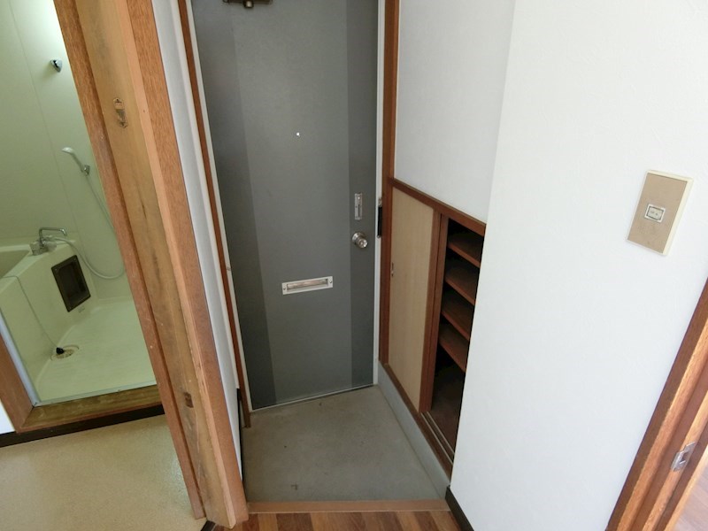 玄関　同型タイプ