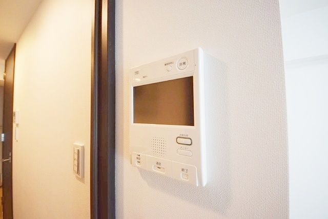セキュリティ　モニター付きインターフォン