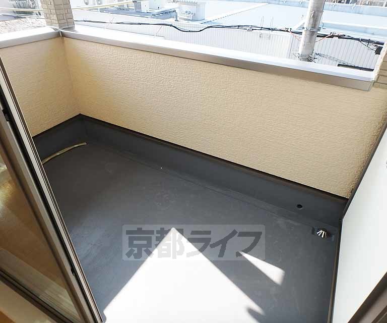 バルコニー　広々バルコニー。