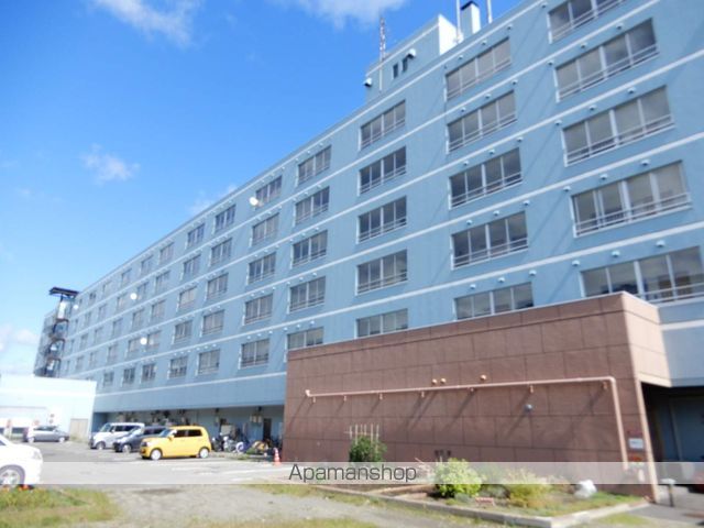 コスモロイヤル東苗穂A棟の外観写真