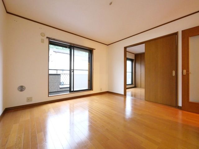 居室・リビング　★お部屋探しはタウンハウジング稲田堤店まで★