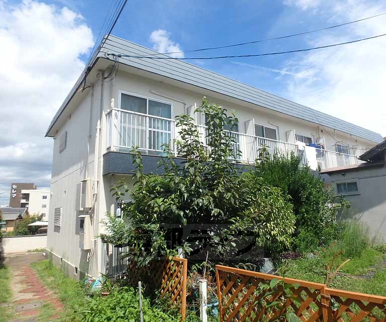建物外観　光ファイバー対応です。