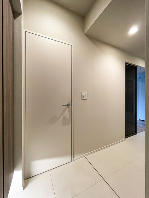 玄関　※写真は同タイプ住戸です。