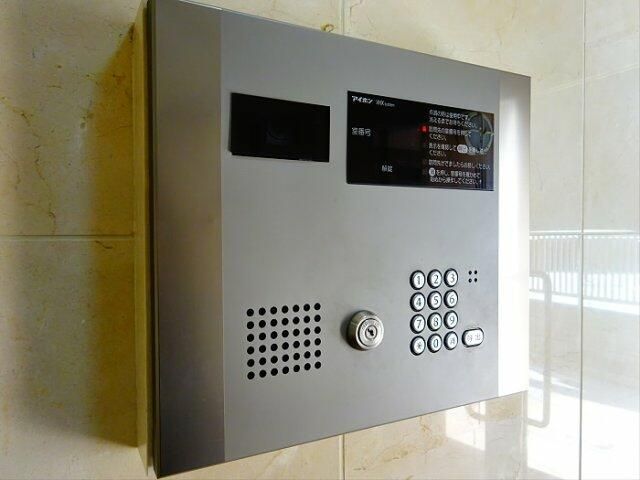 セキュリティ　オートロック完備