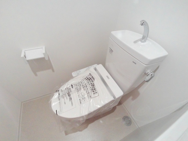 トイレ　ウォシュレット付きで綺麗なトイレです
