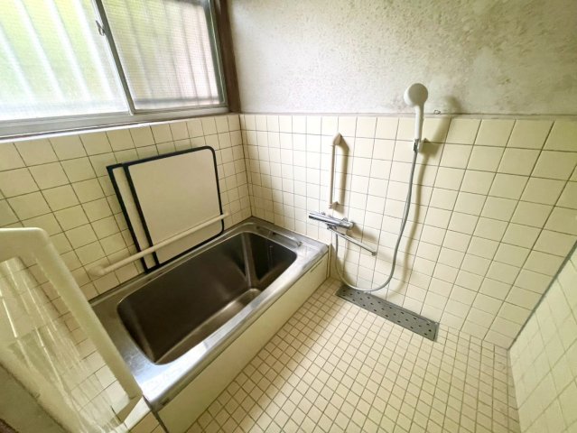 手崎町貸家の風呂写真