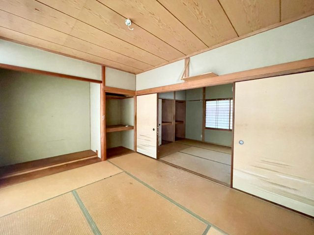 手崎町貸家の居間写真