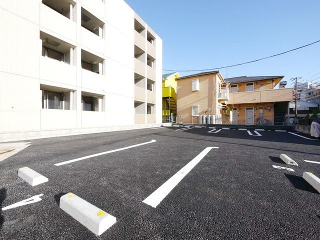 駐車場　★お問い合わせはタウンハウジング町田店まで★