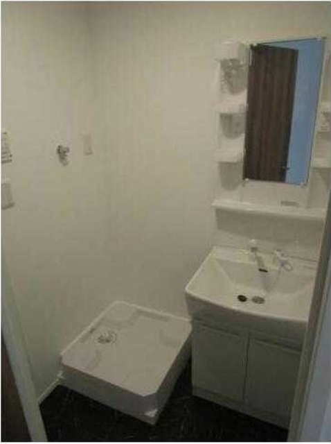 洗面設備　※参考写真。現況優先