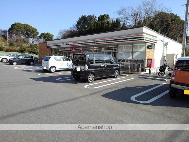 コンビニ　セブンイレブン久留米大学西店（コンビニ）まで50m