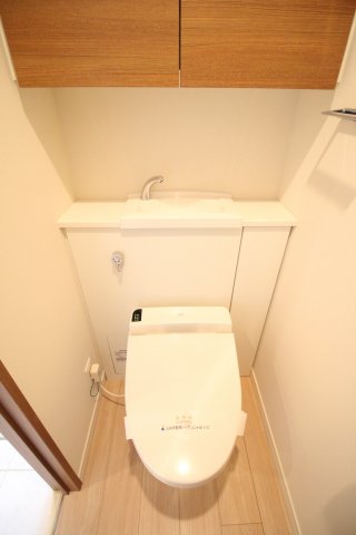 トイレ　（別タイプ参考写真）文京区本駒込1