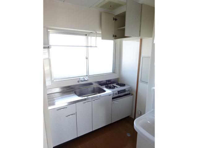 鳴門市 6階建 築44年のキッチン写真