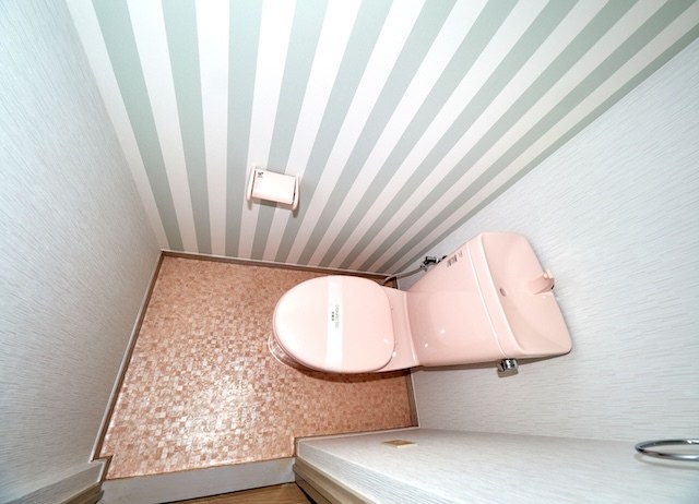 タウンハウス伊川谷5Aのトイレ写真