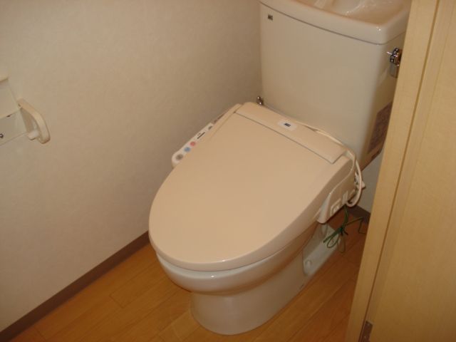 サンパレス日進のトイレ写真