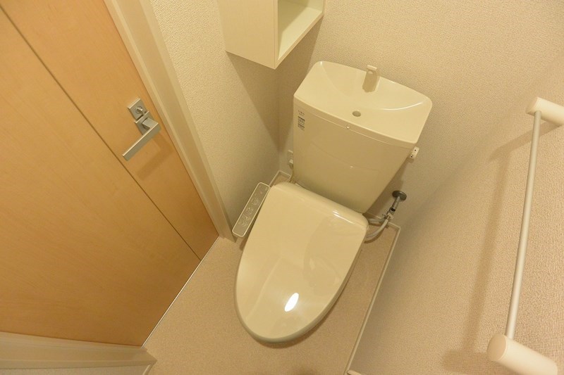 トイレ　何故か落ち着くスペースがトイレですね
